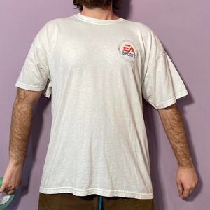 Vintage y2k ea sports t shirt